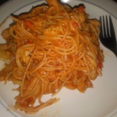 A picture of Cauliflower Spaghetti With Bell Peppers & Garlic.