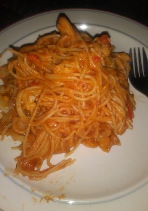 A picture of Cauliflower Spaghetti With Bell Peppers & Garlic.