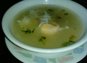 Una foto de Caldo de huevo