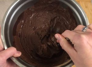 Une photo de Ganache chocolat / framboise