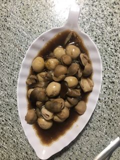 Hình của món Nấm rơm kho trứng cút.