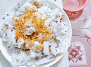 Hình của món Bánh cuốn chay từ cơm nguội.