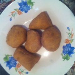 A picture of Mandazi.