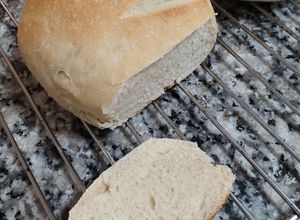 Una foto de Pan casero SIN GRASA 🍞🥖