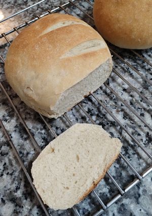 Una foto de Pan casero SIN GRASA 🍞🥖