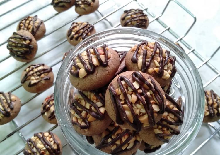 Cookies Cokelat Kacang