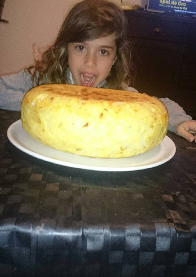 Una foto de Tortillón de papas