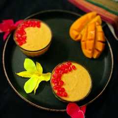 ম্যাঙ্গো কাস্টার্ড(mango custard recipe in bengali) রেসিপির প্রধান ছবি