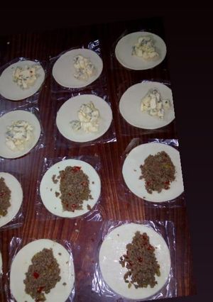 Una foto de Empanadas de carne y 4 quesos