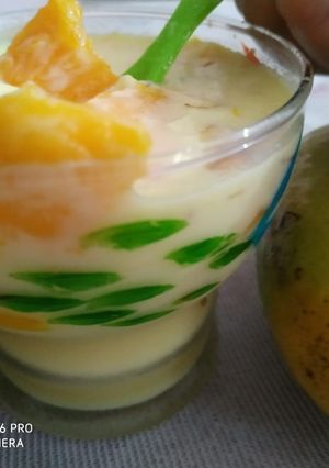 मैंगो कस्टर्ड (Mango custard recipe in Hindi) रेसिपी मुख्य फोटो