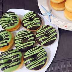 A picture of Donat Empuk ala Jco.