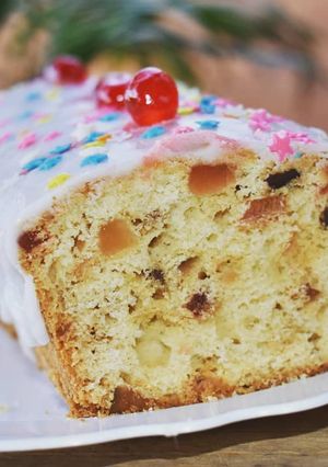 Una foto de Budín con frutas