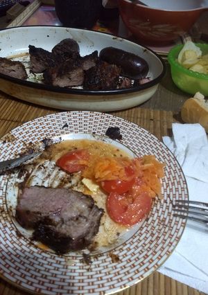 Una foto de Asado a la parrilla, chorizo y morcilla