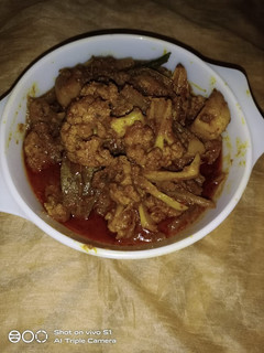 ফুলকপির ডালনা (Fulkopir dalna recipe in bengali) রেসিপির প্রধান ছবি