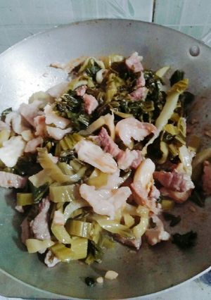 Hình của món Thịt heo xào cải chua.
