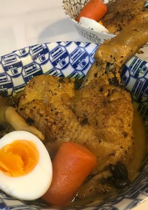 A picture of Chicken Soup Curry.