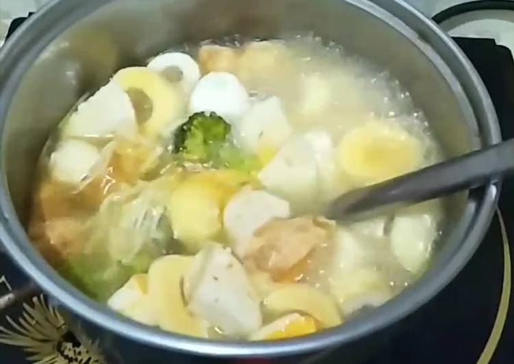 Resep Tomyam brokoli baso ikan ala ala tanpa MSG yang Enak Banget
