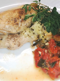 Caprese csirkemell recept fotója