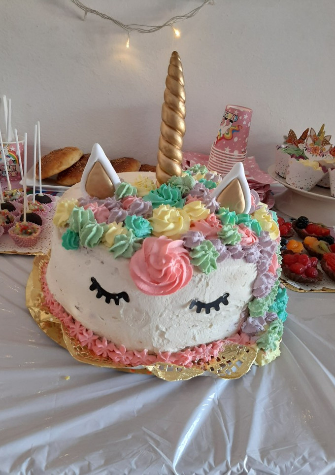 Una foto de Tarta Unicornio 🦄