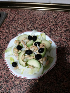 Una foto de Ensalada de cacahuetes