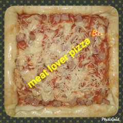 รูปของ Meat lover pizza 🍕