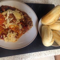 A picture of Slow Cooker Pizza & Crusty Bread to Dip 😋.