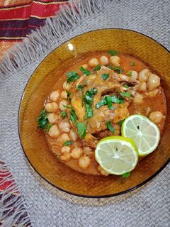 صورة لوصفة دجاج بالبصل والطماطم
