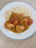Asas de Frango guisadas com Chouriço e Ervilhas