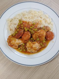 Foto de Asas de Frango guisadas com Chouriço e Ervilhas