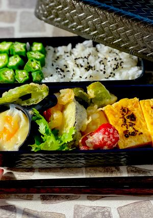 A picture of Japanese Obento Lunch Box.