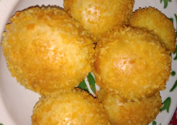 Roti goreng isi abon
