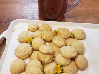 Dandelion Shortbread Cookies