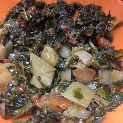 A picture of Aloo methi.