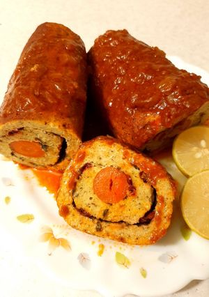 عکسی از دستور رولت مرغ و هویج مجلسی