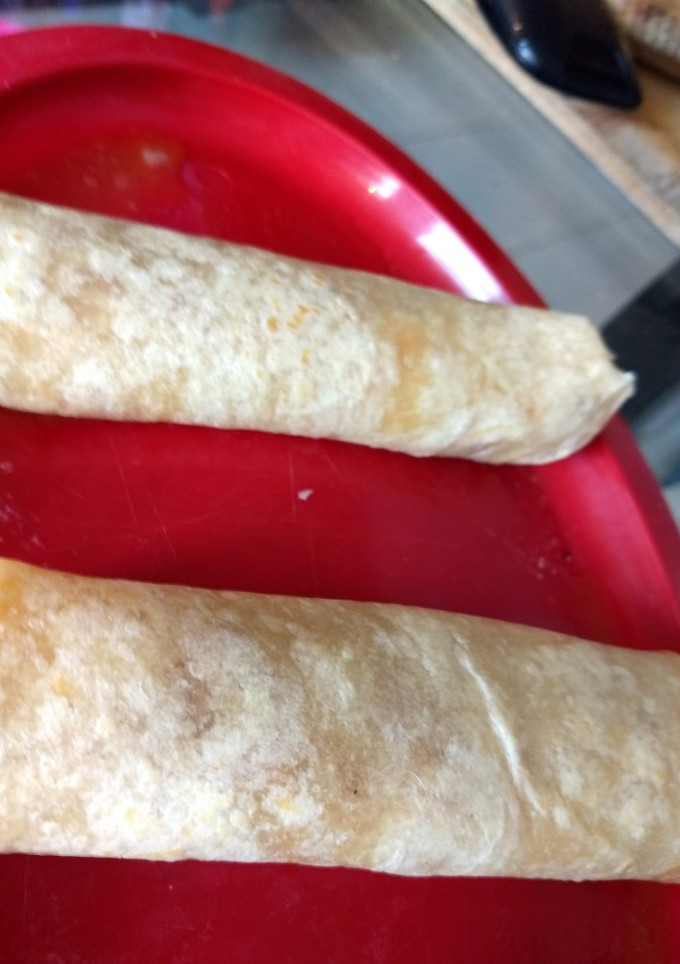 Una foto de Burritas de Machaca estilo Sinaloa Desayuno Mexicano