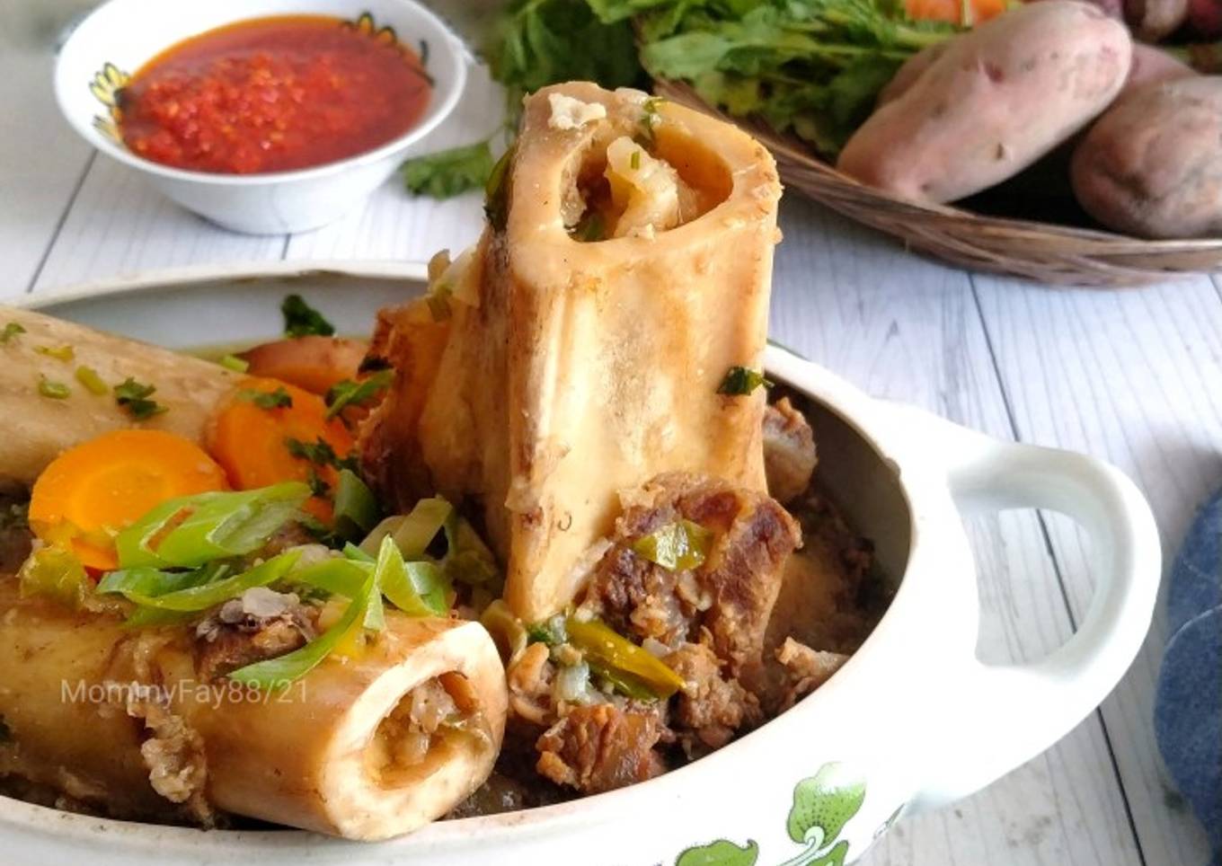 Sop Stengkel Sapi