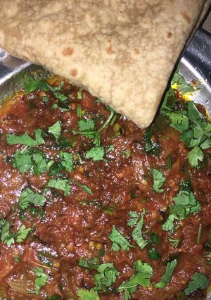 A picture of Jhat pat timater chutney.