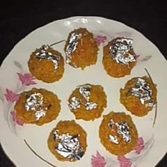 A picture of Ladoo.