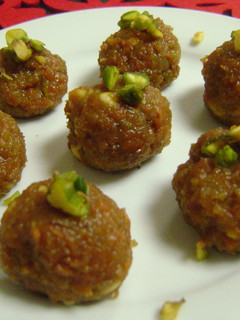 A picture of Carrot Laddu.