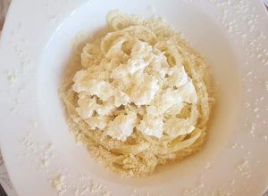 O poză a rețetei Paste cu ricotta și parmezan.