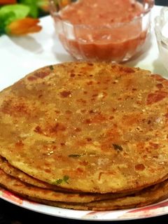 अनार दाने के पराठे (Anar dane ke parathe recipe in Hindi) रेसिपी मुख्य फोटो
