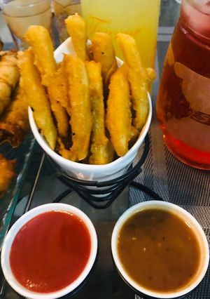 A picture of Alu ke pakoray.