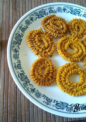 A picture of Moongdal chaklis.