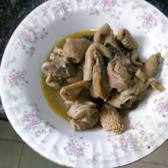 A picture of Goat meat pepper soup.