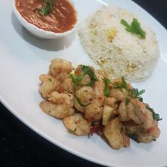 A picture of Stir fry/garlic fry shrimps#yearendchallenge.