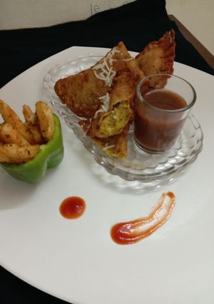 A picture of આલુ ઘુઘરા(Aaloo ghughara recipe in gujarati).