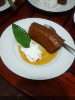 Una foto de Postre de plátano maduro en almíbar