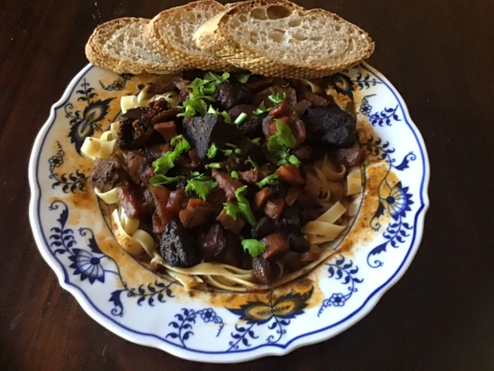 Easy Way Make Recipe California Farm Classic Beef Burgundy with Boiler Onions that is So Delicious, So Delicious}