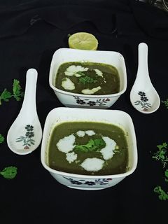 લેમન કોરીએન્ડર સૂપ (Lemon Coriander Soup Recipe In Gujarati) રેસીપી મુખ્ય ફોટો