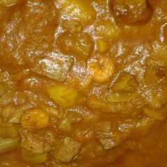 A picture of Prawn potatoes curry.